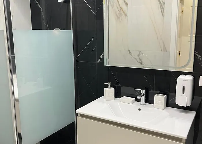 Rojo - Termini Station Gasthof 4*